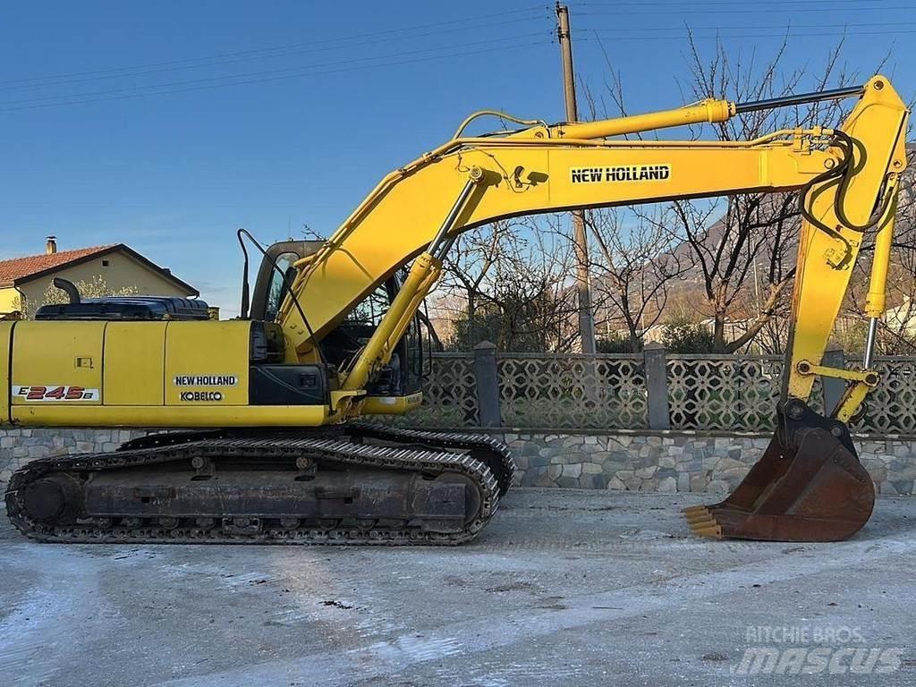 New Holland E245B 特殊油圧ショベル