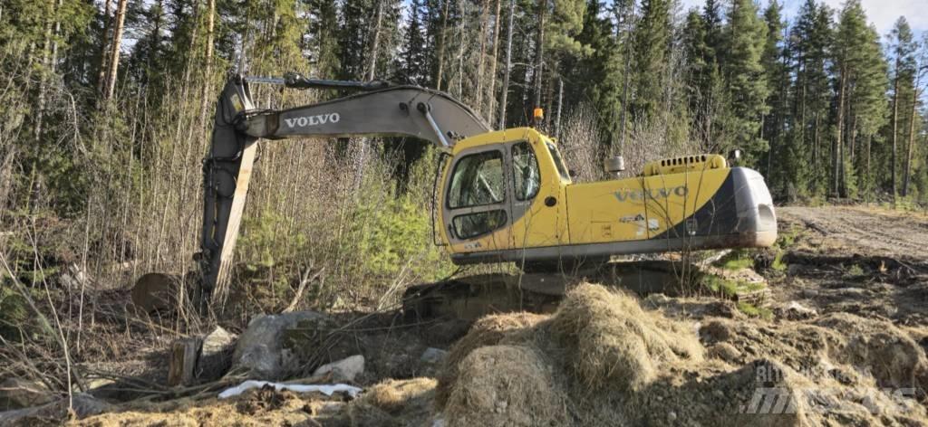 Volvo EC 240 LC 大型油圧ショベル12t以上（パワーショベル・ユンボ）