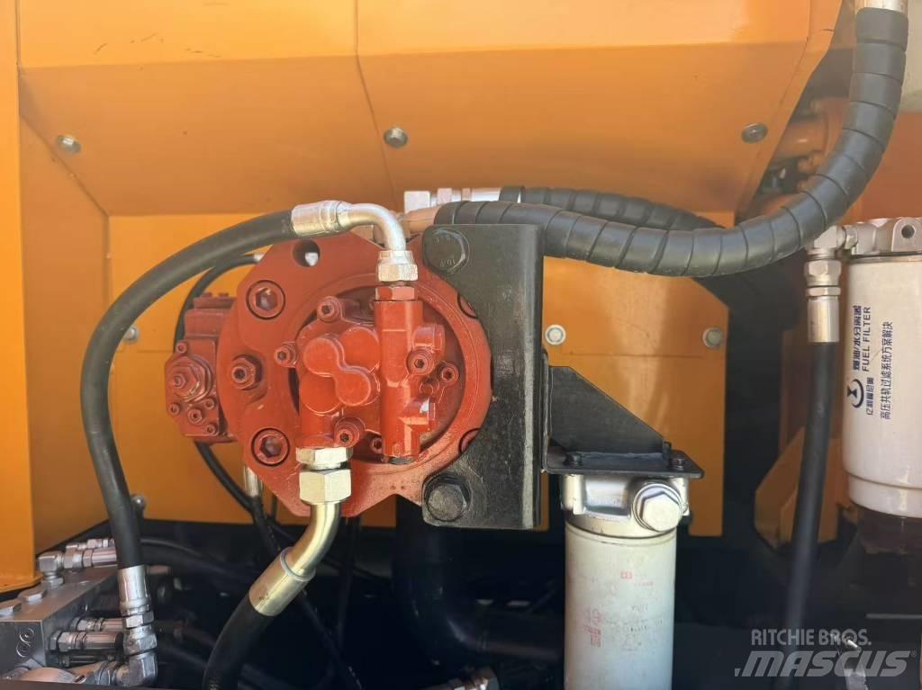 Hyundai R220LC-9S 大型油圧ショベル12t以上（パワーショベル・ユンボ）