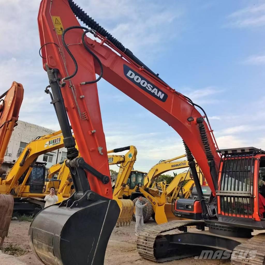 Doosan DX 300LC -9C 大型油圧ショベル12t以上（パワーショベル・ユンボ）