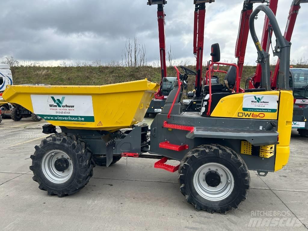 Wacker Neuson DW 60 サイト　ダンプ