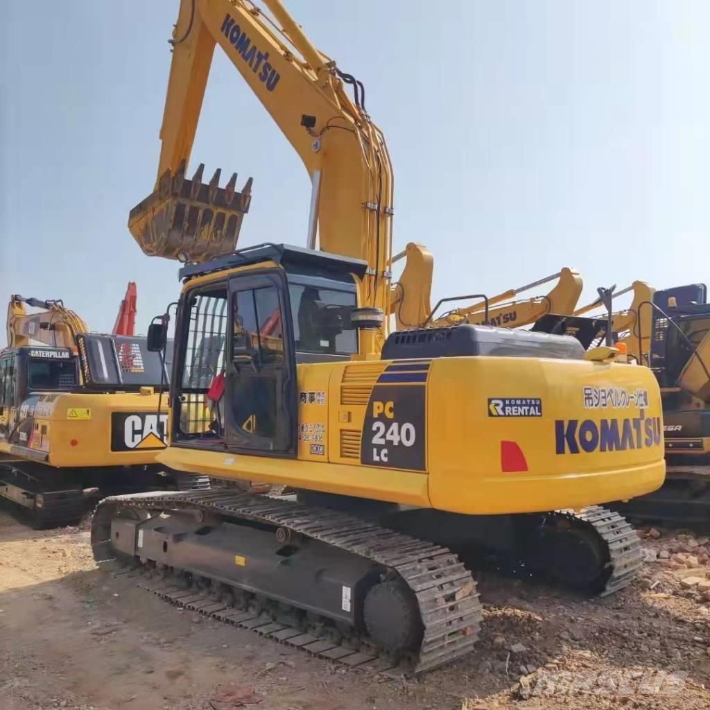 Komatsu PC 240 LC-8 大型油圧ショベル12t以上（パワーショベル・ユンボ）