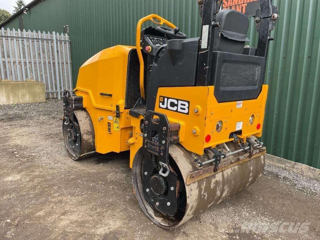 JCB CT 260-120 タンデムローラ