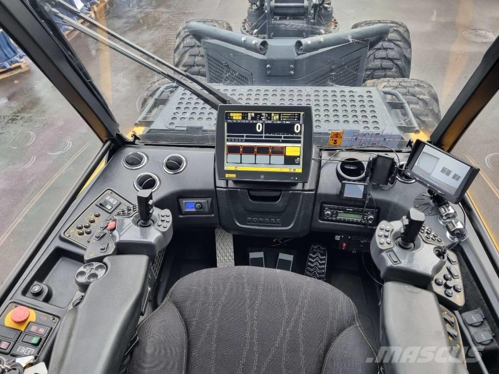 Ponsse Ergo 8W ハーベスター