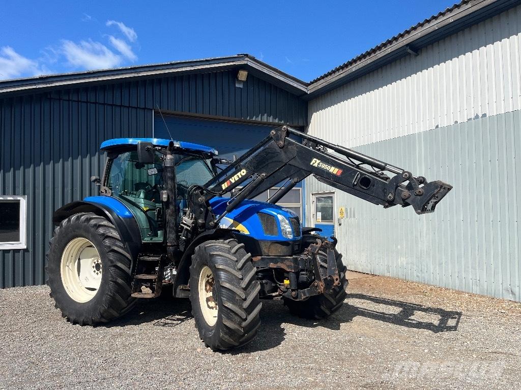 New Holland TS 135 A トラクター