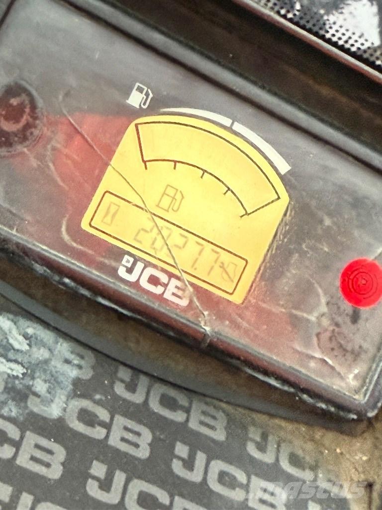 JCB 926 ラフターテレントラック