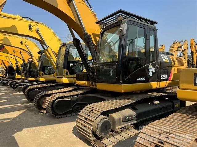 CAT 325 D L 大型油圧ショベル12t以上（パワーショベル・ユンボ）