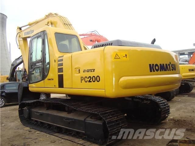 Komatsu PC 200 大型油圧ショベル12t以上（パワーショベル・ユンボ）