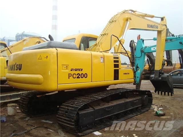 Komatsu PC 200 大型油圧ショベル12t以上（パワーショベル・ユンボ）