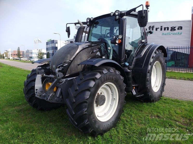 Valtra N 154 A トラクター