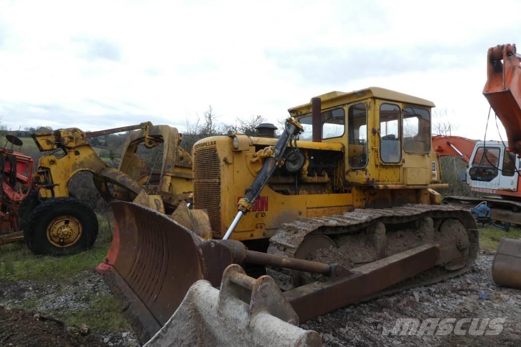 CAT D 8 H ブルドーザー