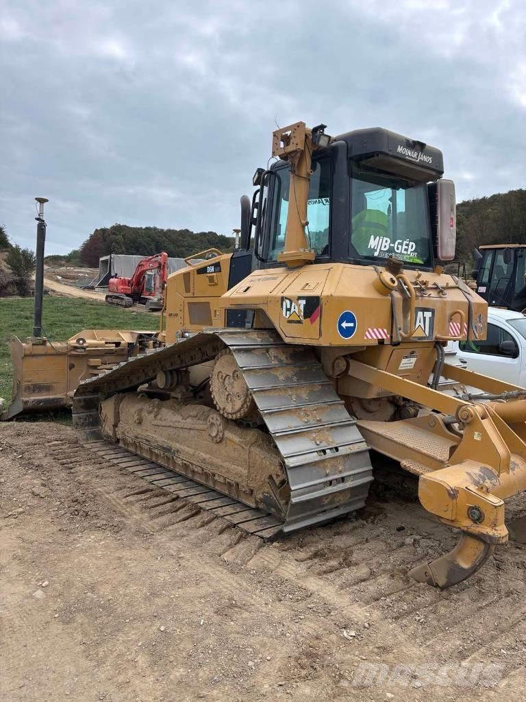 CAT D 6 N LGP ブルドーザー