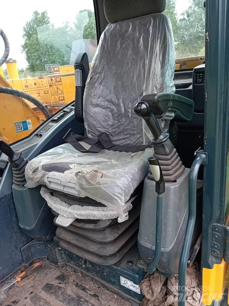 Hyundai R145LCR-9A 大型油圧ショベル12t以上（パワーショベル・ユンボ）