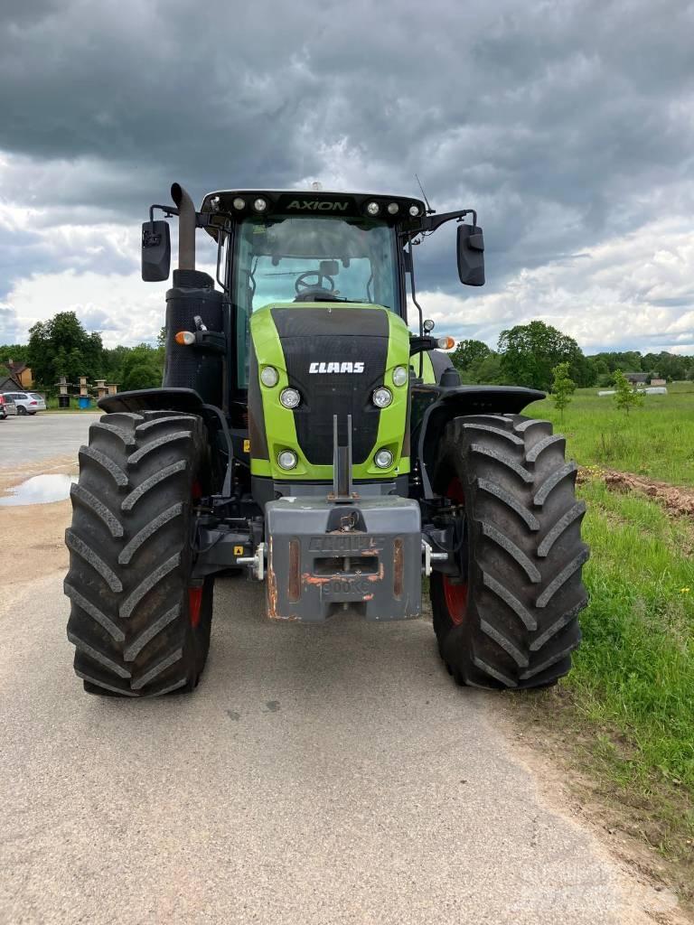 CLAAS Axion 920 トラクター
