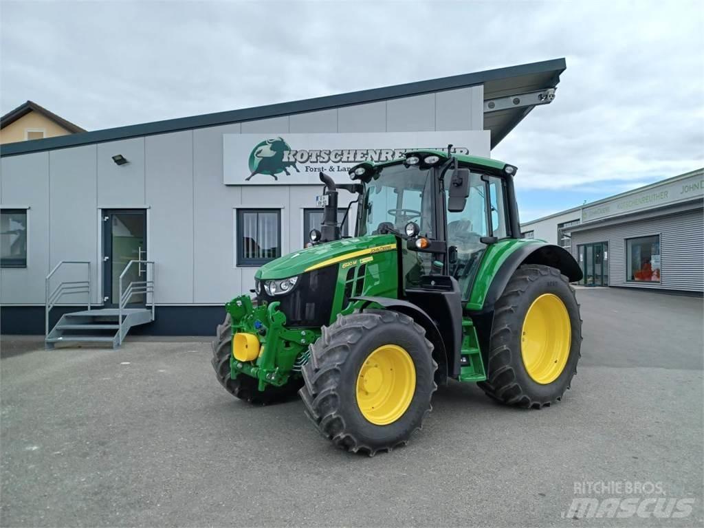 John Deere 6120M トラクター