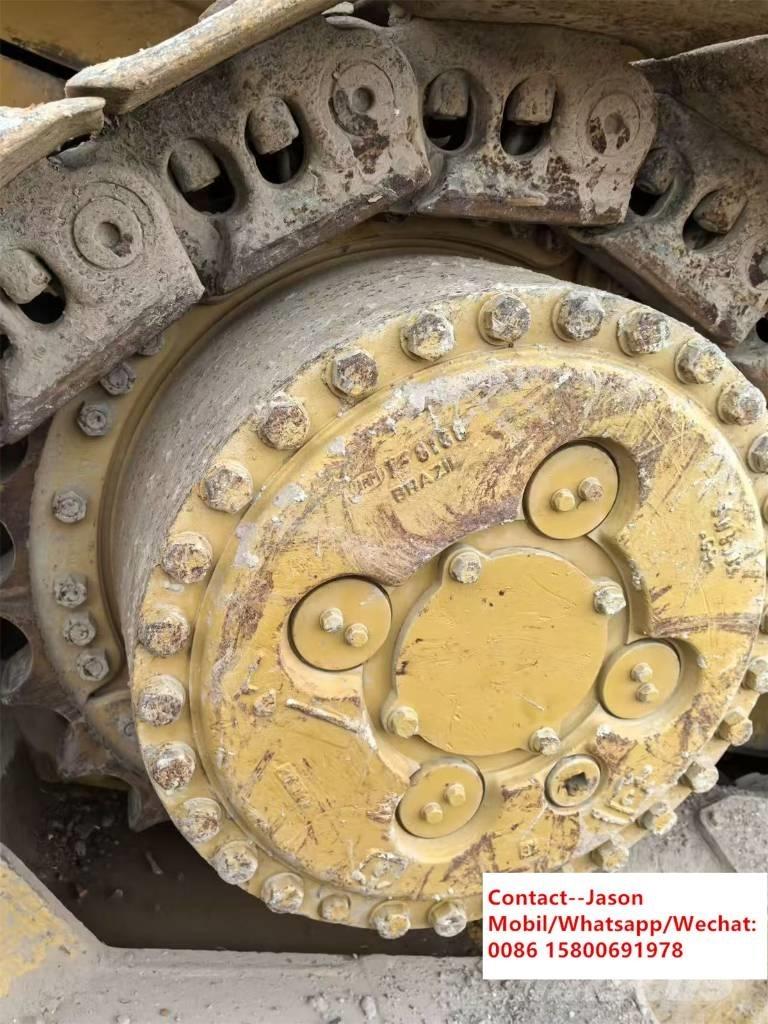 CAT D 8 T ブルドーザー