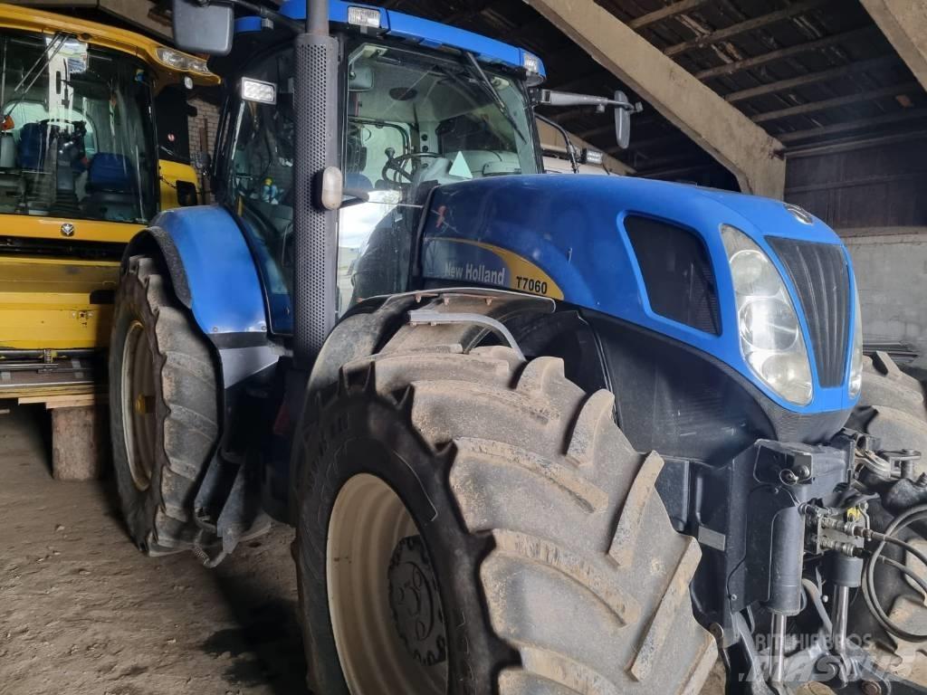 New Holland T 7060 トラクター