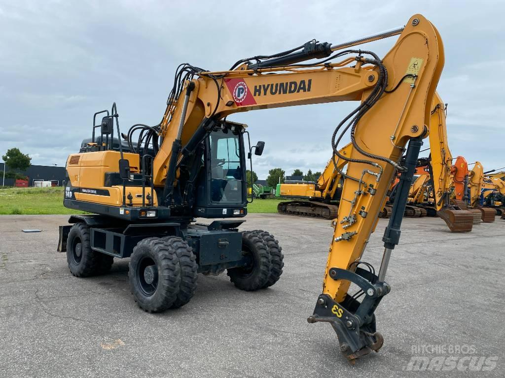 Hyundai HW140 ホイール式油圧ショベル（パワーショベル・ユンボ・バックホー）