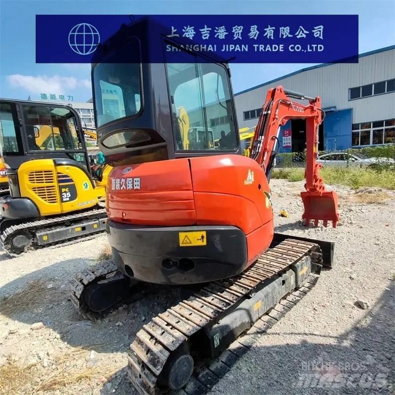 Kubota U 30 ミニ油圧ショベル 7t以下（ミニユンボ・ミニディガー）