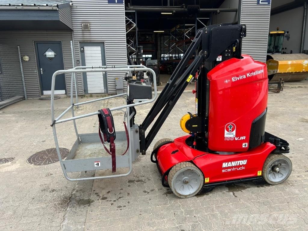 Manitou 100 VJR ブームリフト　屈伸型