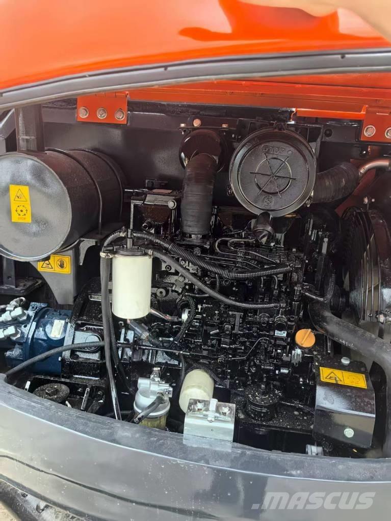 Doosan DH 60 ミニ油圧ショベル 7t以下（ミニユンボ・ミニディガー）