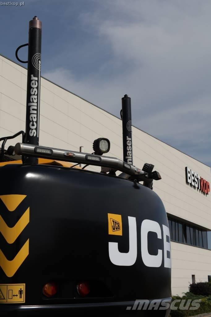 JCB JS 145 W ホイール式油圧ショベル（パワーショベル・ユンボ・バックホー）