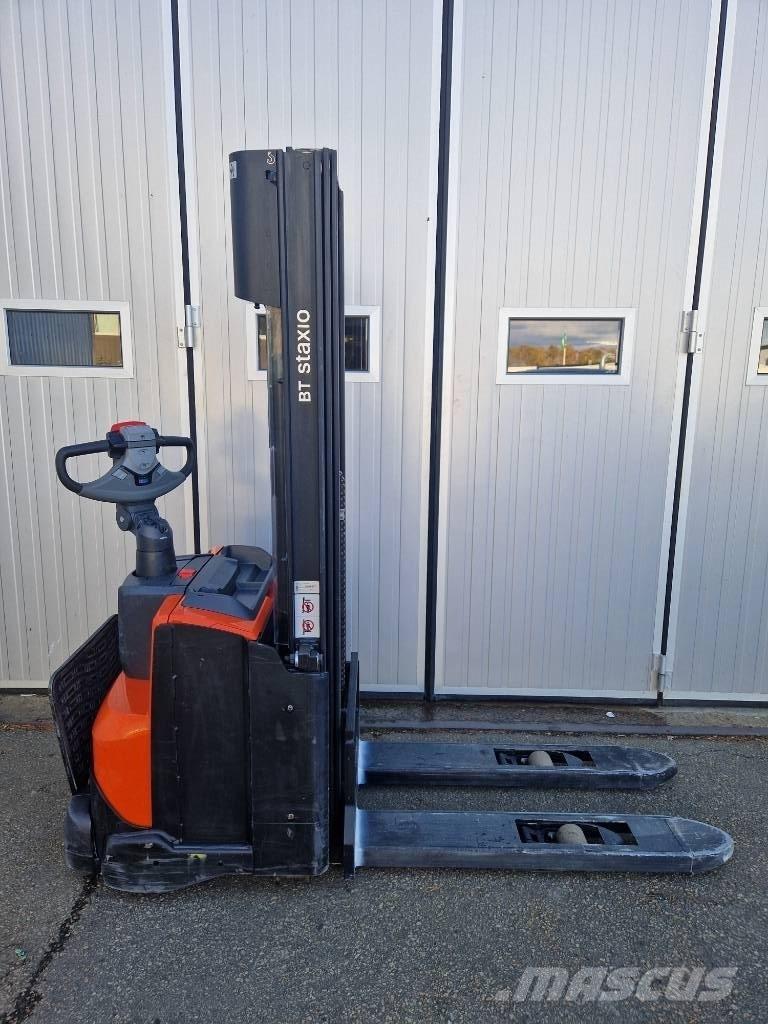 BT SWE 120 L.  57 tim ウォーキンフォークリフト