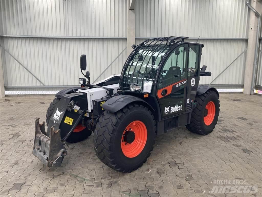 Bobcat TL 38.70 HF 農業用テレハンドラー
