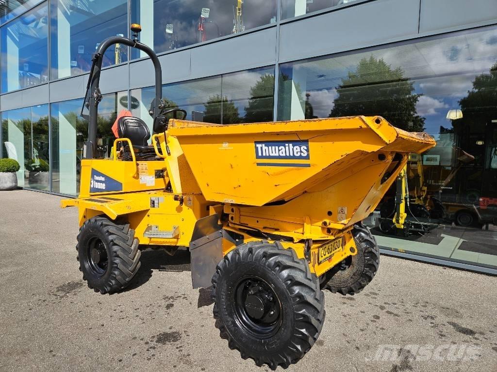 Thwaites 3 tonne サイト　ダンプ