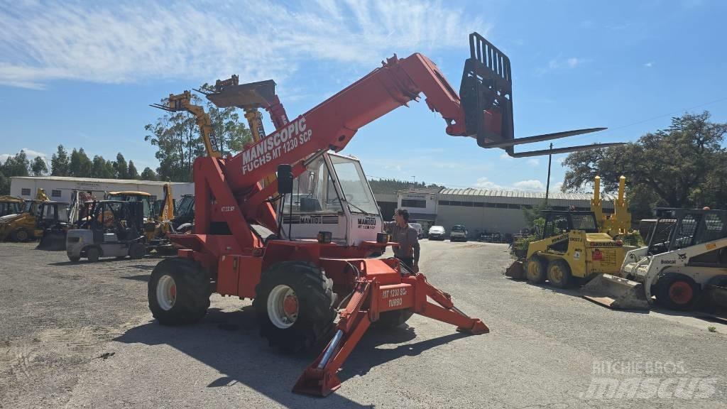 Manitou MT 1230 S CP テレスコーピックハンドラー