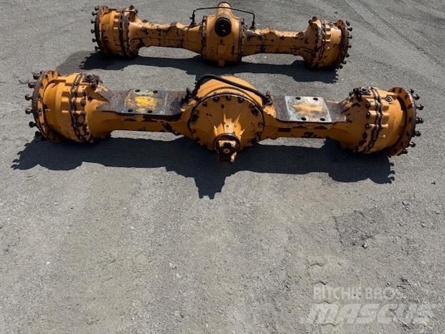 CASE 821 E AXLES アクスル