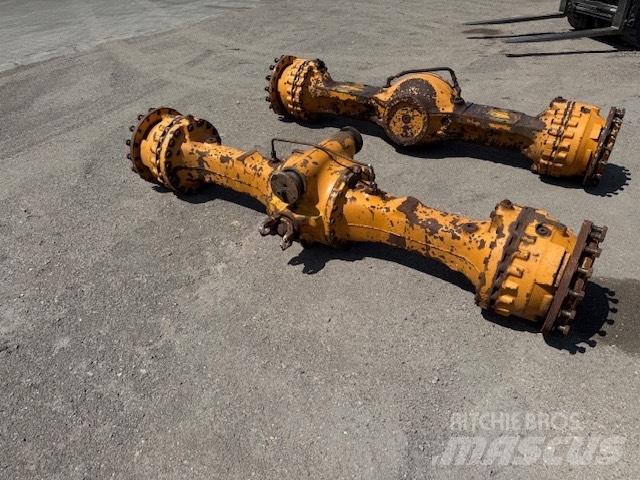 CASE 821 E AXLES アクスル