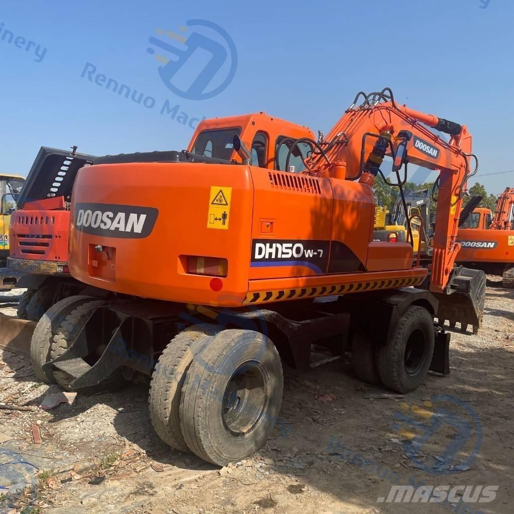 Doosan DH150W-7 ホイール式油圧ショベル（パワーショベル・ユンボ・バックホー）