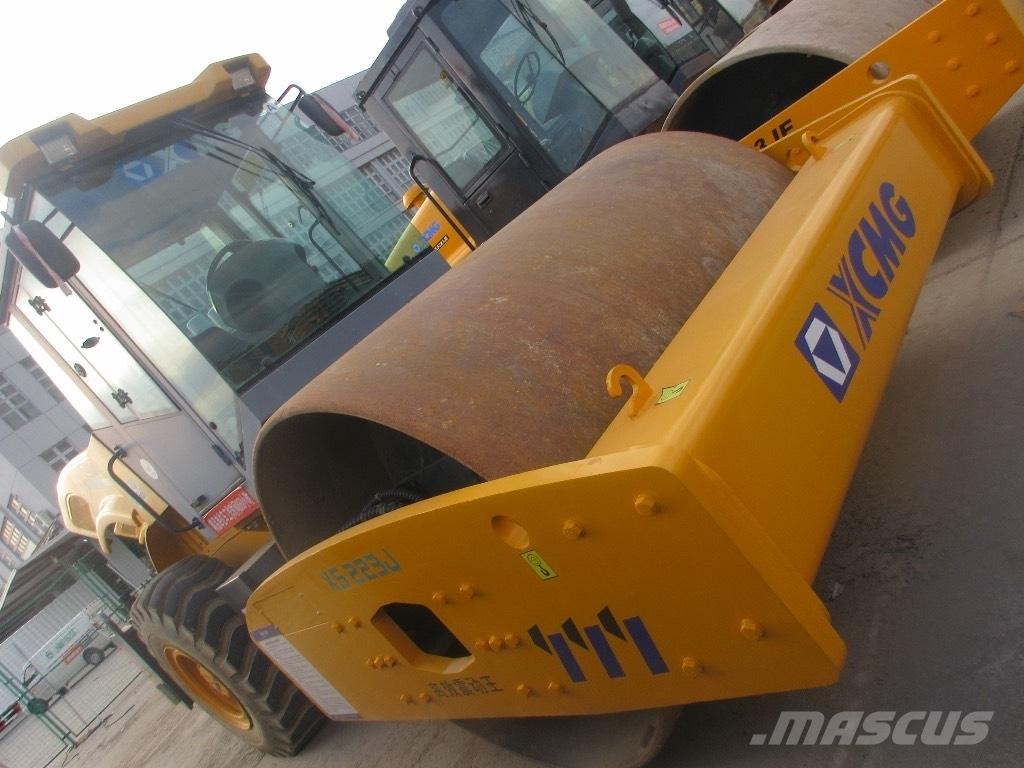 XCMG XS 263 J 振動ローラ