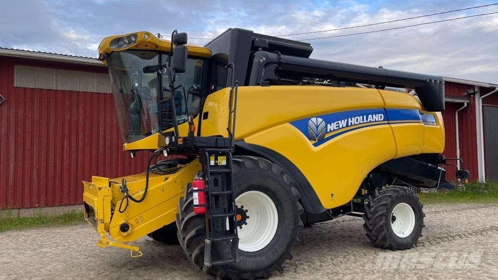 New Holland CX 6090 コンバイン
