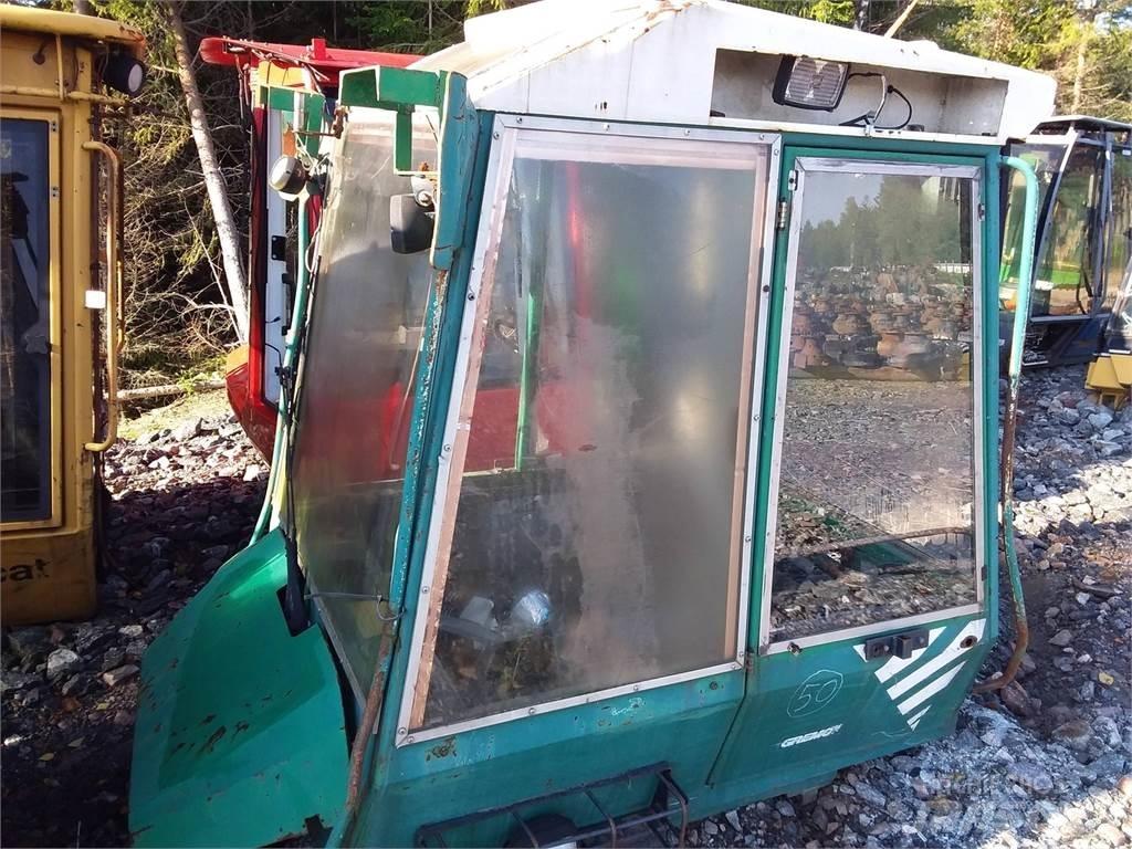 Gremo 950 キャビン及び内装