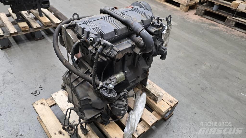 Deutz BF4M1008 エンジン