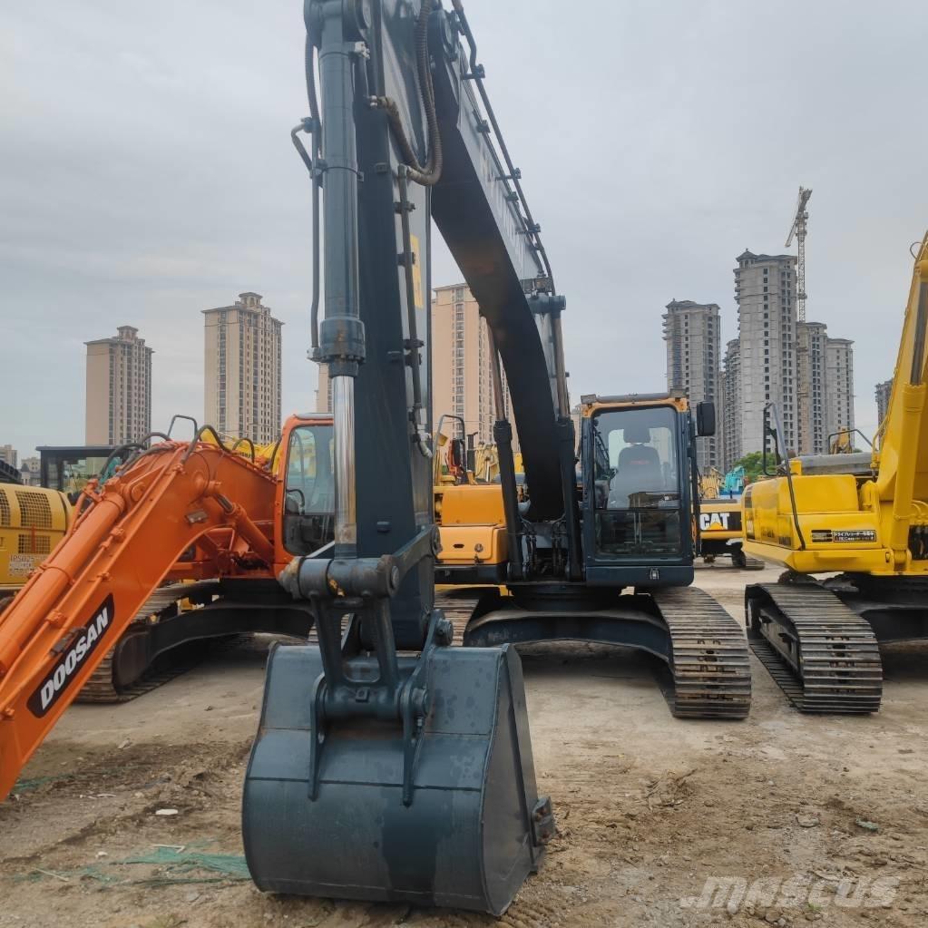 Hyundai R 225LC-9T 大型油圧ショベル12t以上（パワーショベル・ユンボ）