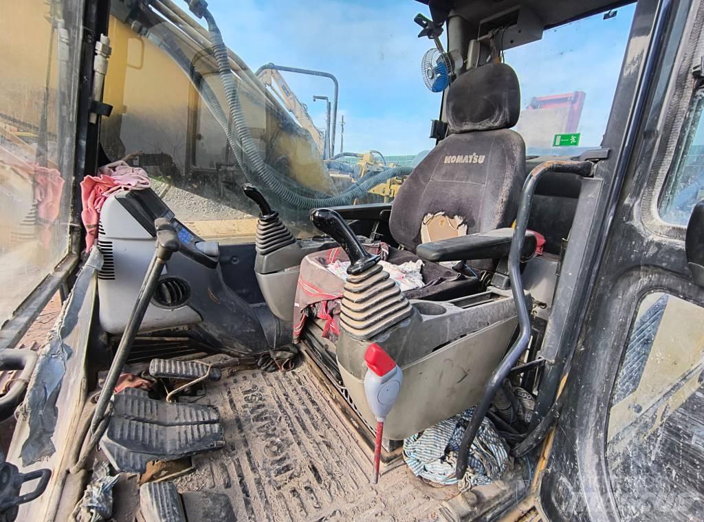 Komatsu 210 LC 大型油圧ショベル12t以上（パワーショベル・ユンボ）