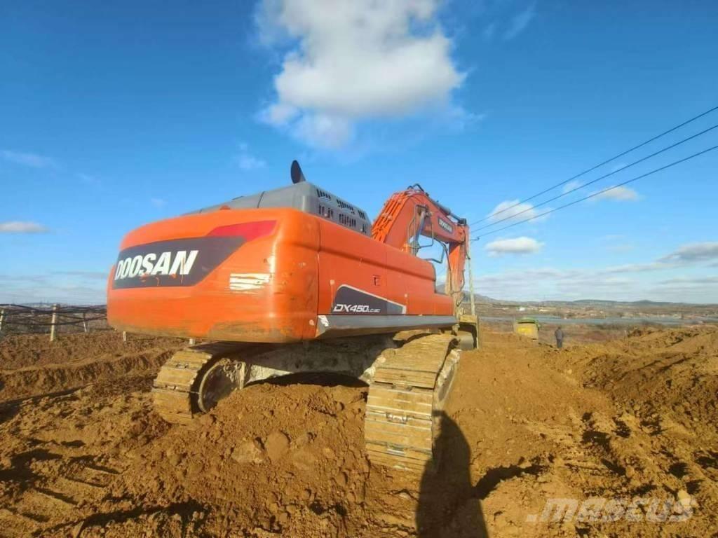 Doosan DX 450 LC-9 水陸両用油圧ショベル、ユンボ