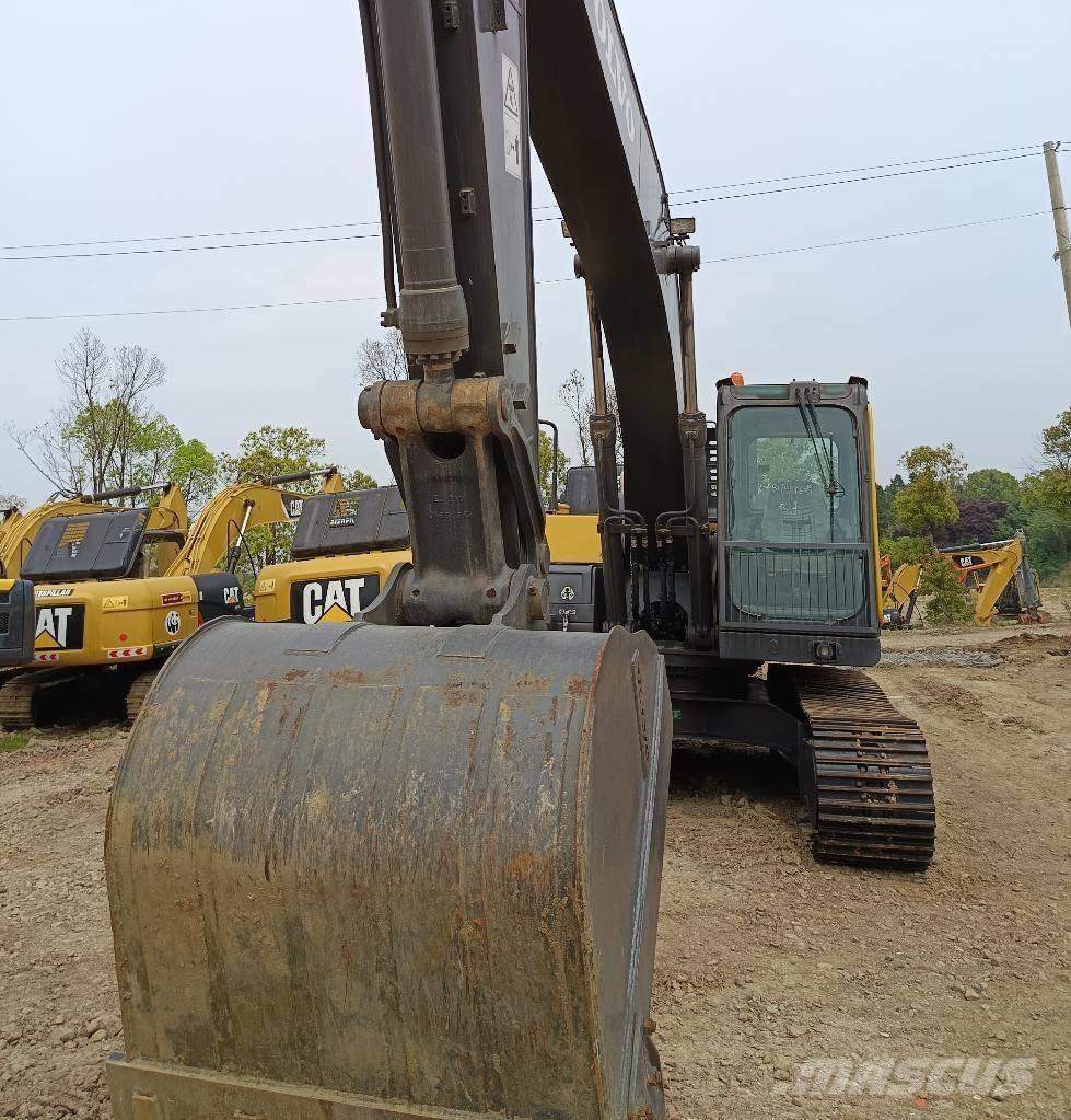 Volvo EC 210 大型油圧ショベル12t以上（パワーショベル・ユンボ）