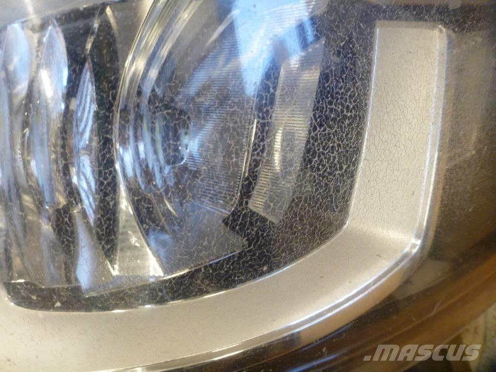 Scania R 650 電子機器