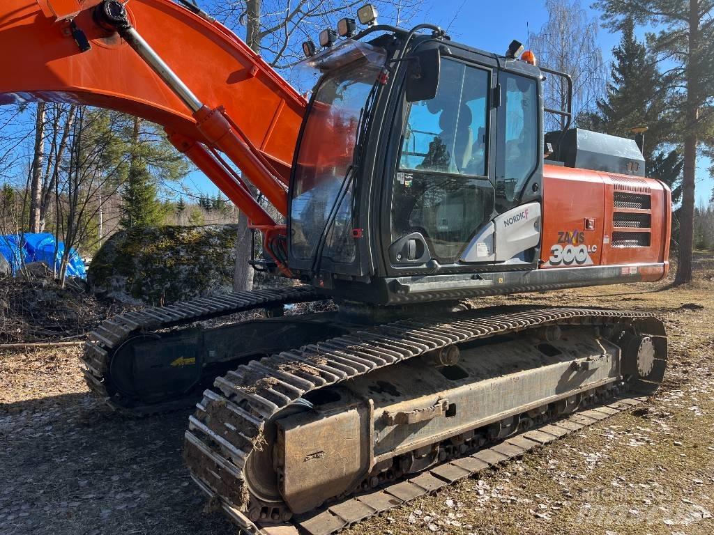 Hitachi ZX 300 LC-6 大型油圧ショベル12t以上（パワーショベル・ユンボ）