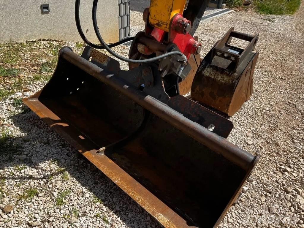 JCB 51 R-1 ミニ油圧ショベル 7t以下（ミニユンボ・ミニディガー）