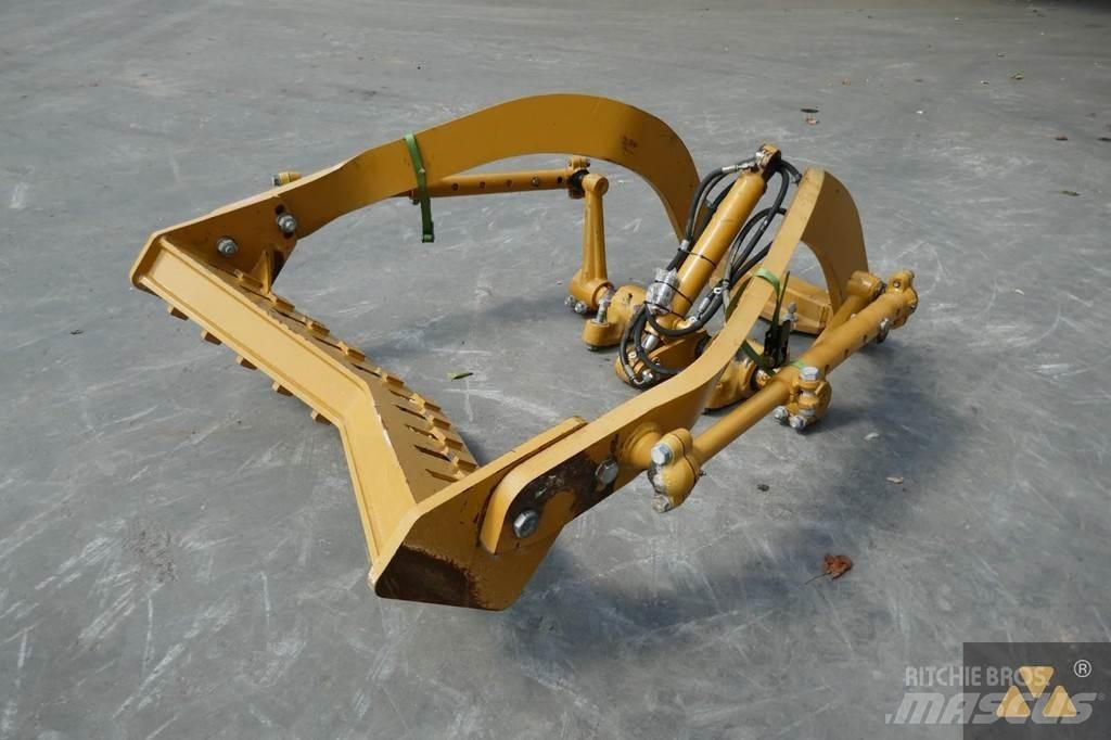 CAT 140M Scarifier その他部品