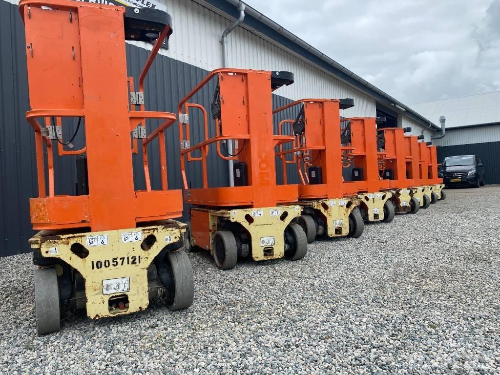 JLG 1230 ES 垂直昇降型リフト