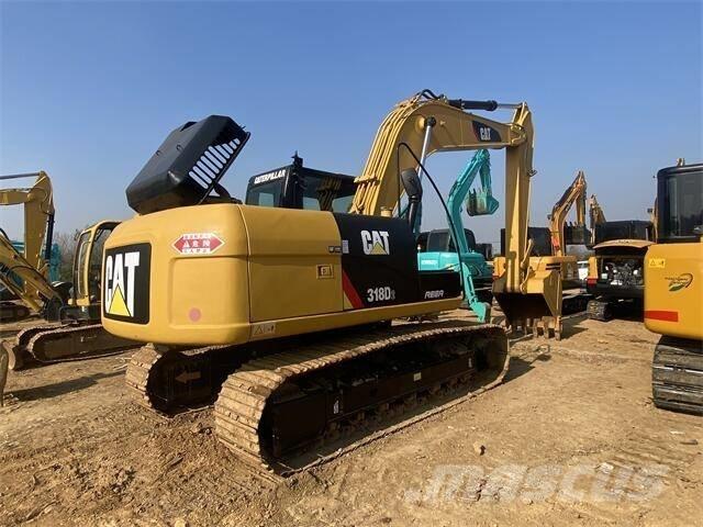 CAT 318D2 大型油圧ショベル12t以上（パワーショベル・ユンボ）
