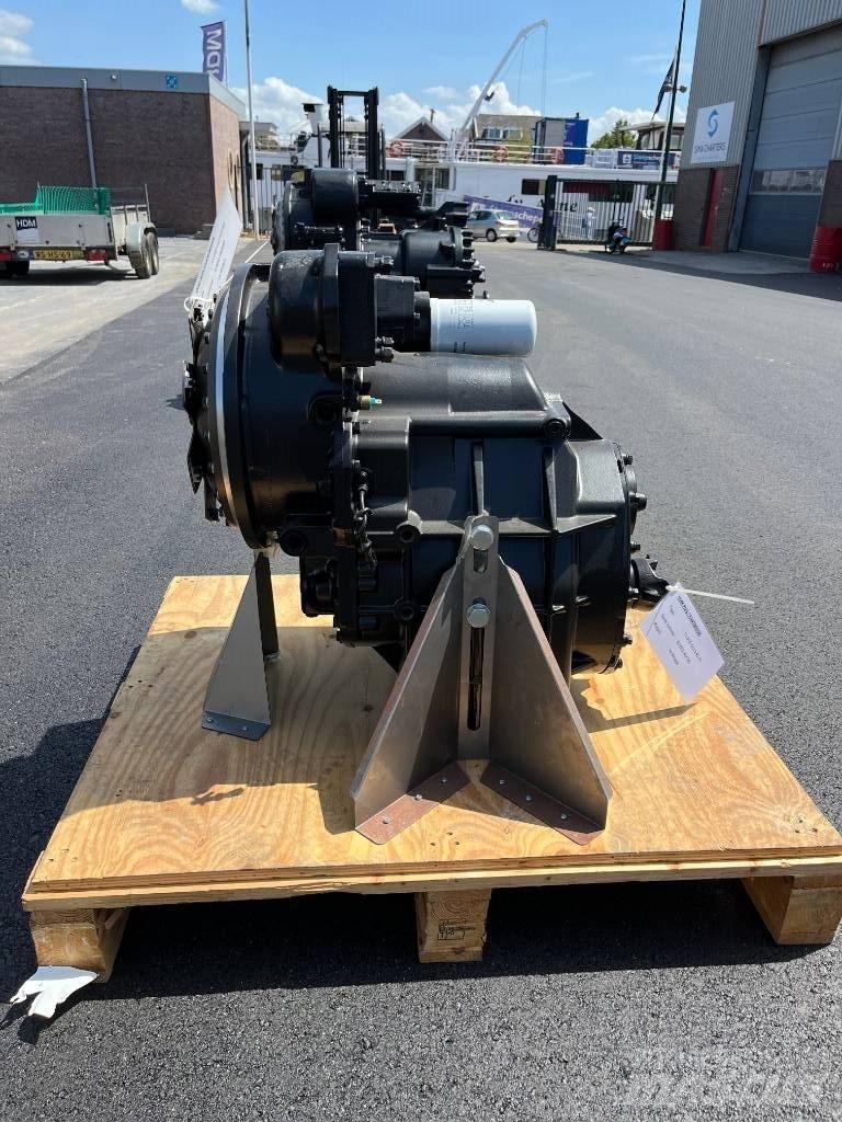  DANA 13.9TE10313-40 トランスミッション
