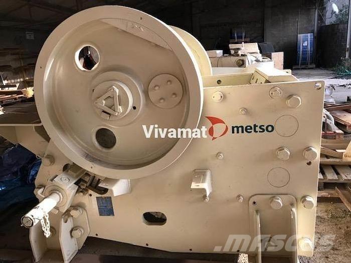 Metso MINERALS C80 クラッシャー固定式