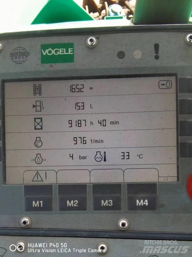 Vögele 1800 アスファルトフィニッシャ